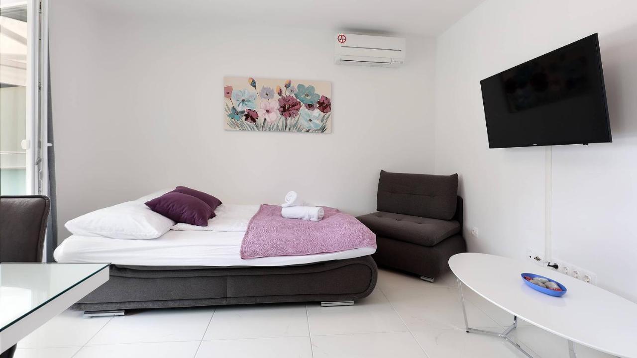 Apartmani "Villa Barbara" Novalja Exterior foto