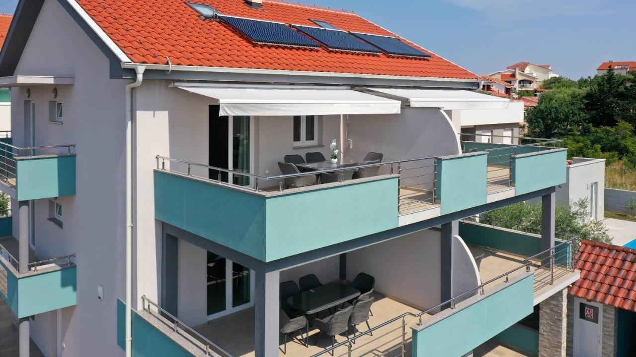 Apartmani "Villa Barbara" Novalja Exterior foto