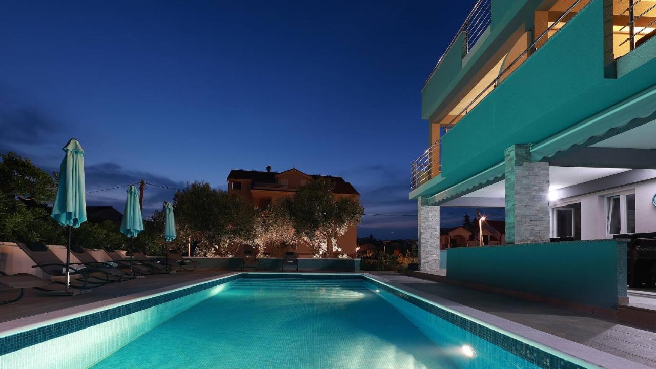 Apartmani "Villa Barbara" Novalja Exterior foto