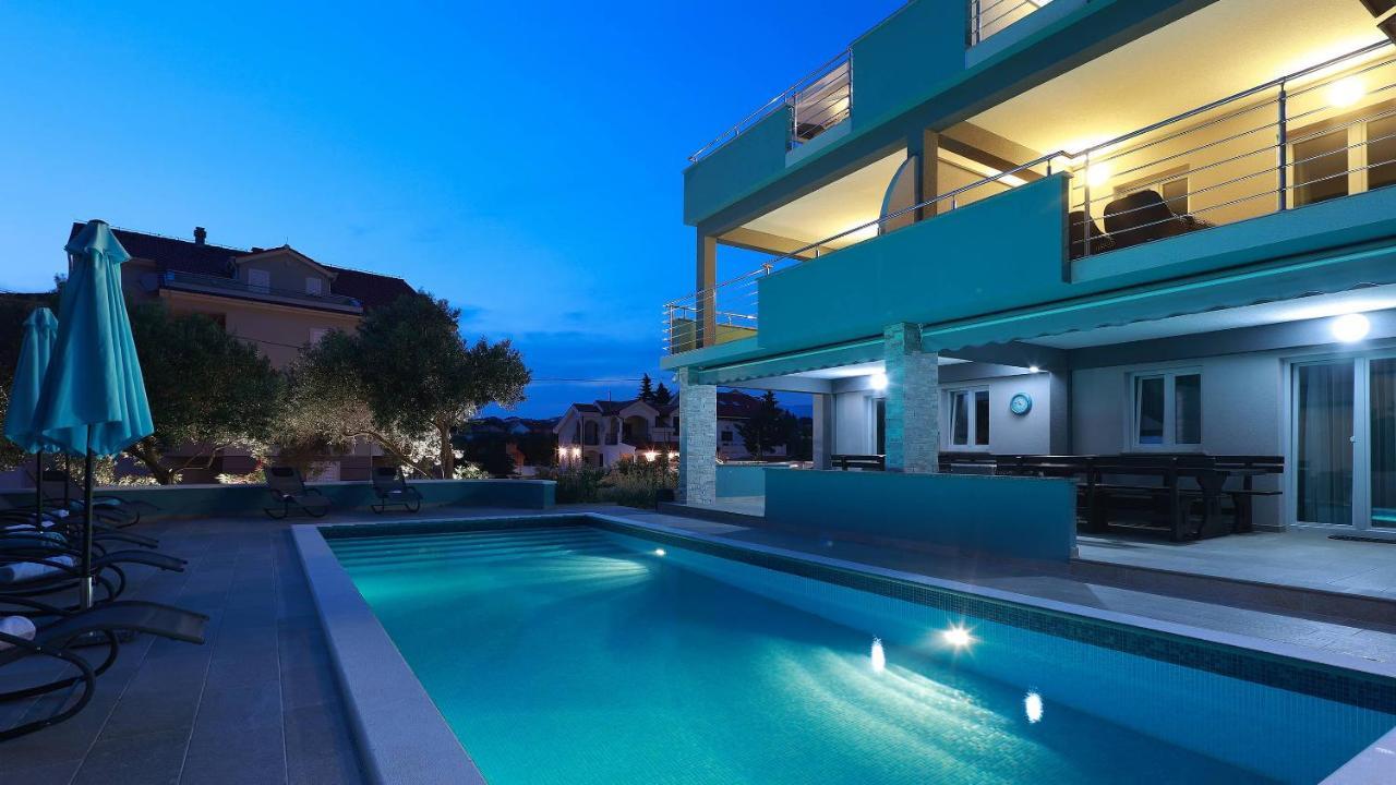 Apartmani "Villa Barbara" Novalja Exterior foto