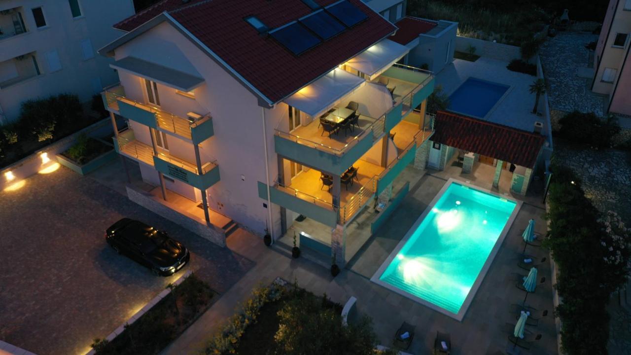 Apartmani "Villa Barbara" Novalja Exterior foto